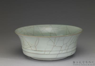 图片[2]-Washer with linear pattern in glaze imitating Ge ware, Qing dynasty (1644-1911)-China Archive